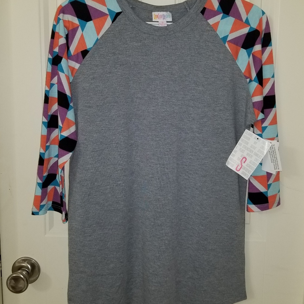 Lularoe Randy Tee